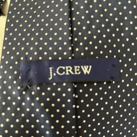 J Crew Tie Navy White Polka Dots  100% Silk Formal Elegance - Picture 4 of 4